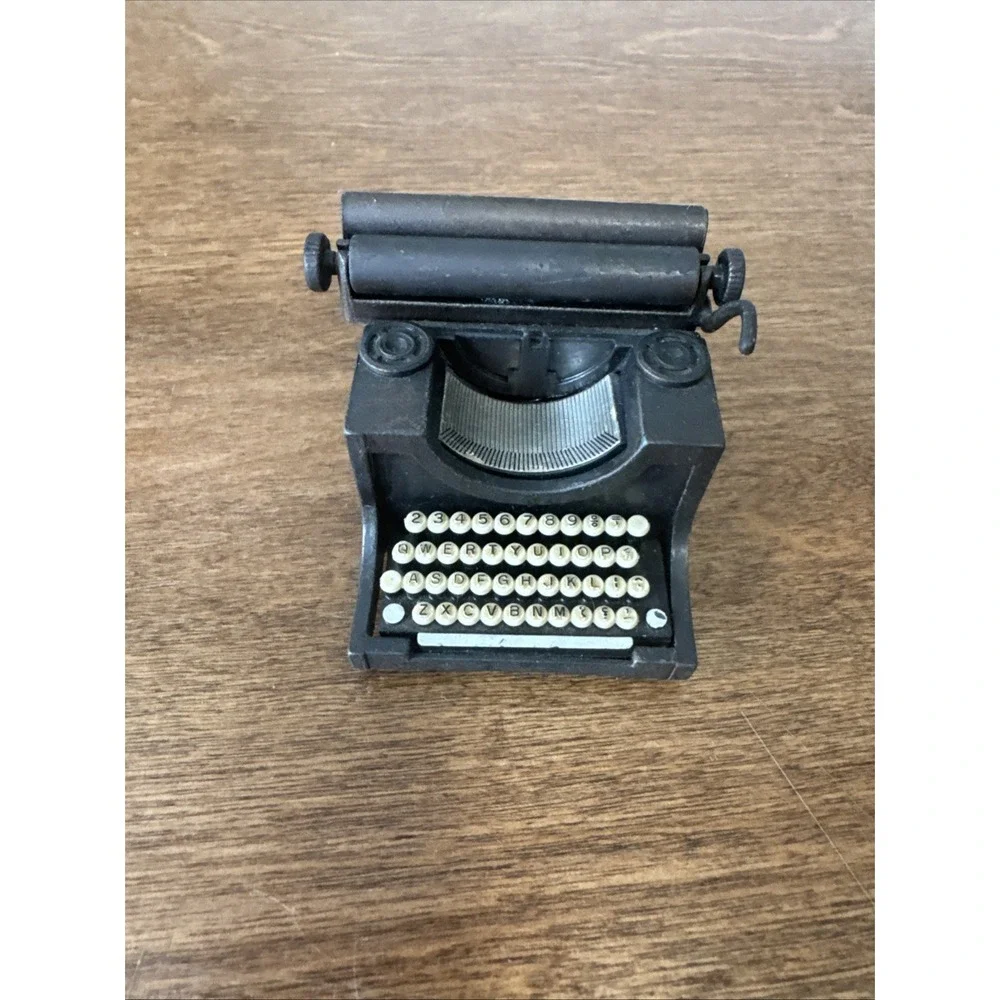 Vintage Typewriter Pencil Sharpener Made in Spain Play Me 4 Rows of Keys